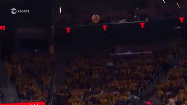 warriors-vs-rockets-game-4-intense-breakdown-of-thrilling-showdown