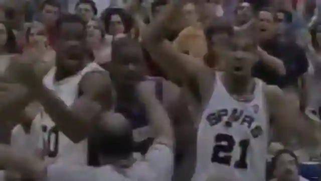 the-shaq-and-robinson-rivalry-unveiling-a-decade-long-basketball-beef
