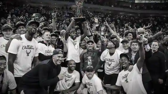 milwaukee-bucks-nba-decline-defensive-woes-offensive-struggles-and-future-outlook