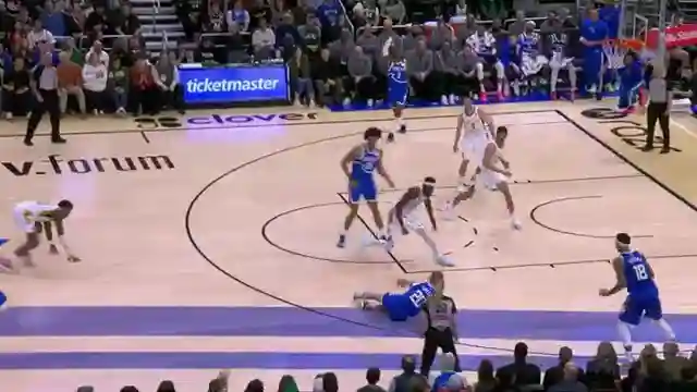 milwaukee-bucks-nba-decline-defensive-woes-offensive-struggles-and-future-outlook
