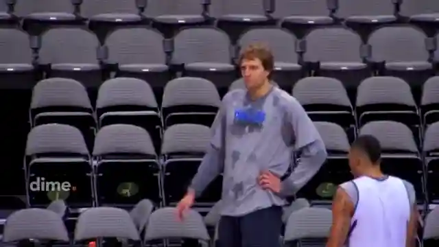 nba-legends-face-off-epic-showdowns-and-iconic-moments