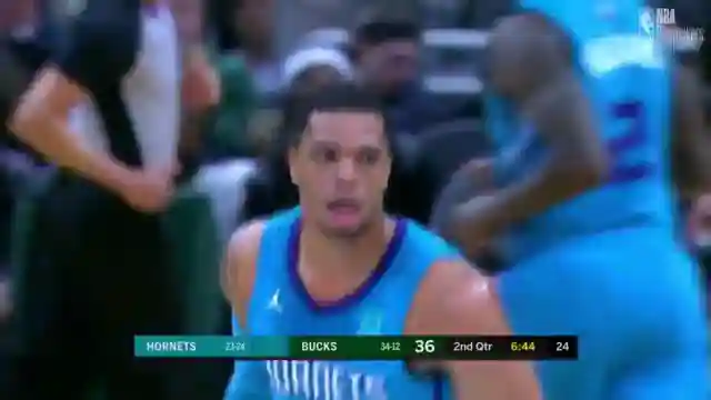 basketball-legends-shine-coshreport-highlights-steph-curry-lebron-james-and-more