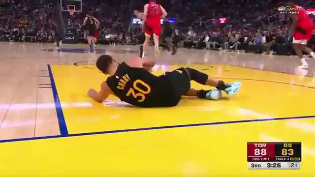 the-nba-conspiracy-against-steph-curry-unveiling-potential-biased-refereeing