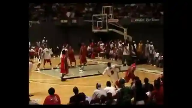 the-professor-street-basketball-legend-showcases-unmatched-skills