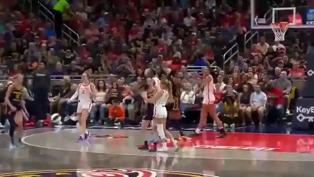 the-wnbas-perception-of-rising-star-caitlyn-clark-popularity-vs-acceptance