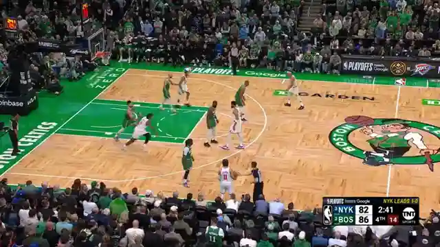 knicks-vs-celtics-dominant-defense-leads-new-york-to-2-0-series-lead