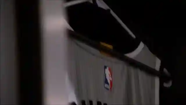 nba-trade-rumors-giannis-antetokounmpo-eyed-by-knicks-raptors-and-spurs