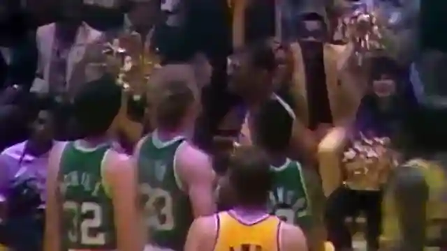 the-mind-games-of-larry-bird-a-basketball-legend-unleashed
