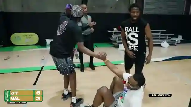 ballislife-intense-15k-competition-unveils-players-strategies