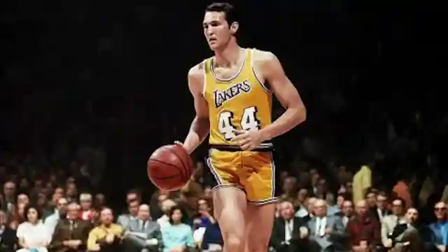 the-legacy-of-bill-russell-defensive-prowess-and-winning-record